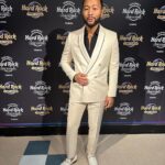 John Legend Instagram - Left Florida feeling elated from our two beautiful evenings together! It was a pleasure spending the weekend with you, @hardrockholly and @hardrocktampa!