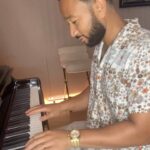 John Legend Instagram - Prepping to play with the @laphil by studying the greats 🤌🏾. See you at the @hollywoodbowl this Saturday! Hollywood Bowl