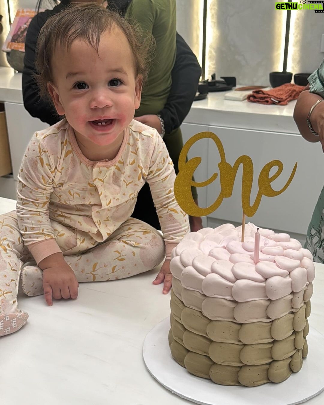John Legend - 300.8K Likes - Esti Maxine is ONE today! She’s been lighting up the house since day one. ❤️❤️❤️❤️