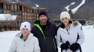 John Travolta Instagram - Merry Christmas to everyone, we love you!!