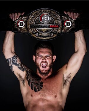 Johnny Eblen Instagram - 🚨BREAKING NEWS🚨 Bellator Middleweight Champion @johnnyeblen signs contract with YOKKAO! 🔥 History has been written with Eblen being the first MMA athlete to join the YOKKAO Fight Team 👊📝

#Yokkao #mma #fight