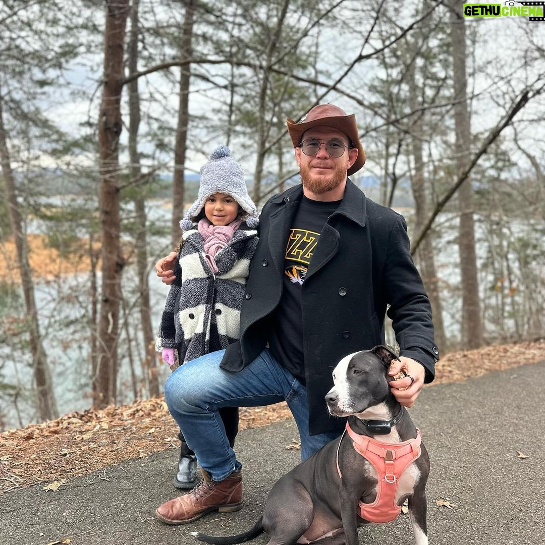 Johnny Eblen Instagram - Happy Holidays y’all 🤠 Blue Ridge, Georgia