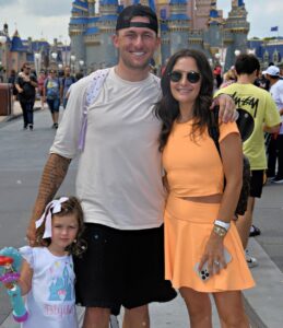Johnny Manziel Instagram - Uncle J and Blythe take on Disney 🫶🏼 Magic Kingdom
