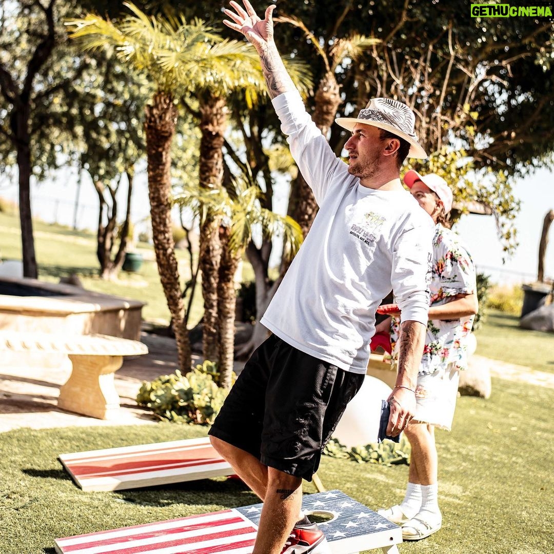 Johnny Manziel Instagram - Siri play Dangerous by Morgan Wallen Los Angeles, California