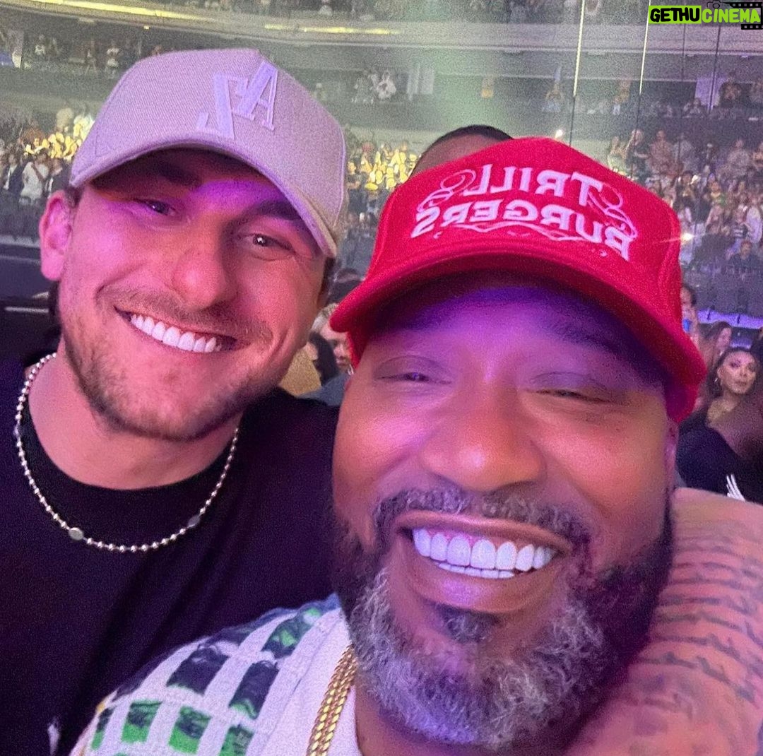 Johnny Manziel Instagram - Just living a dream mannnn. For All My Dogs 4Real Texas