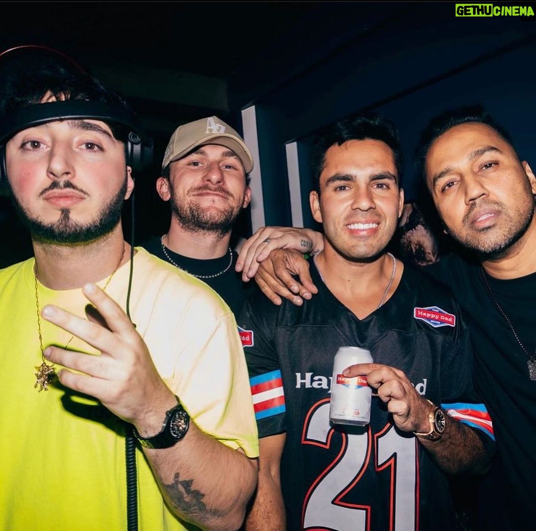 Johnny Manziel Instagram - Just living a dream mannnn. For All My Dogs 4Real Texas
