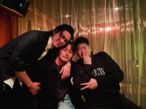 Johnny Yang Instagram - 大哥 二哥 三弟
🖤🖤🖤