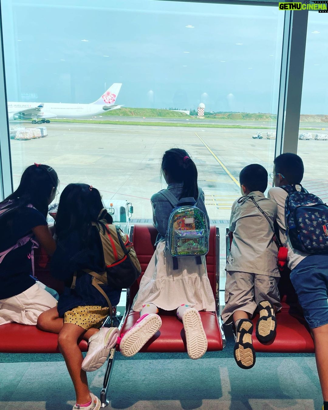 Johnny Yang Instagram - 荒木經威 上一次出國已經是2019了🥹