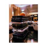 Johnny Yang Instagram - 嗨 2024 1/1 沒有宿醉 帶孩子看了星願 🫶🏾🫶🏾🫶🏾
