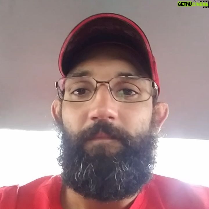 Johny Hendricks Instagram - Media sucks lol