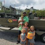 Johny Hendricks Instagram - With my crew in Mobile, Alabama! Had to stop by @bassproshops