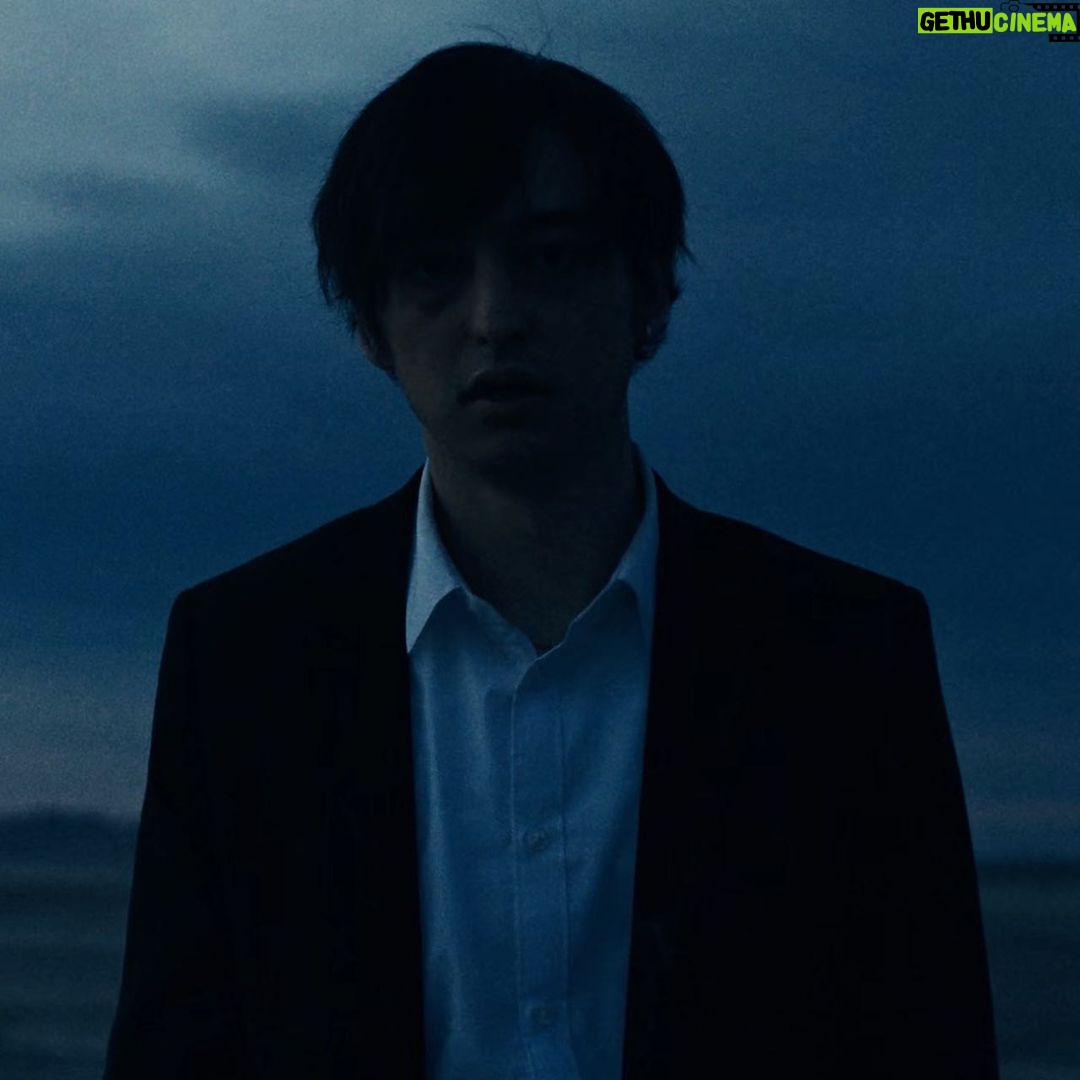 Joji - 791.6K Likes - "RUN" TONIGHT 12AM ET