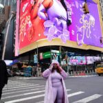 Jojo Todynho Instagram - A realização de um sonho pessoal e profissional!!!🗽😍 Chegou o #VejaDaJojo. Isso mesmo, o meu Veja Multiuso. São duas versões com fragrâncias cheias de personalidade... pra deixar sua casa perfumada de um jeito incrível! 💙❤️️🏠 #publi