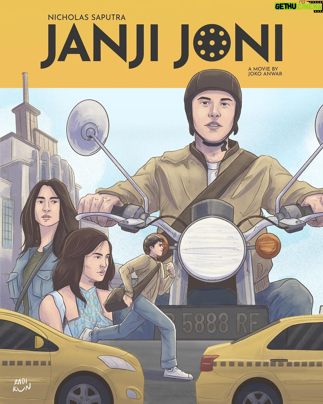 Joko Anwar - 11.6K Likes - Sebuah Poster Film berjudul “Janji Joni” karya @jokoanwar. Sebelum melihat film 2 karya terbaru bang Joko, aku teringat film pertama bang Joko Anwar “Janji Joni”, sebagai gen z ketika dulu pertama kali menonton film ini sempat terheran-heran ternyata dulu nonton bioskop itu film bisa terjeda kalau roll filmnya masih diantar. Keseruan dinamika Joni mengantarkan roll film sangat greget, tantangan dan kesialan mewarnai petualangan Joni agar roll yang dia antar tidak telat dan ending filmnya Joni akhirnya bisa berkenalan dengan orang yang dia sukai. Film ini jadi salah satu film Joko Anwar favoritku.
.
#illustration #posterdesign #bookcoverdesign #editorialillustration