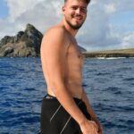 Jon Vlogs Instagram - Noronhe-se 🤿 📸 @fhbrasil Fernando de Noronha