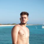 Jon Vlogs Instagram - Enquanto uns contam histórias, eu sigo vivendo. 🥵 Curacao Island