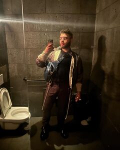 Jon Vlogs Instagram - A COISA MAIS ALEATÓRIA DA INTERNET JKKKKKK ( a última foto foi o Carlinhos que mandou affff kkk ) PHD Rooftop Lounge at Dream Downtown