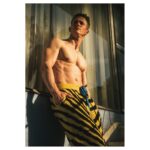 Jonathan Tucker Instagram - Anthem Magazine March 2023 Stream PALM TREES AND POWER LINES on Amazon + Apple. Photographer @retosterchi Stylist @reginadoland Grooming @sarahdbeauty Words @keeyoun Wearing @dior @acnestudios @kenzo @biancasaunders @pskaufman @versace @theelderstatesman