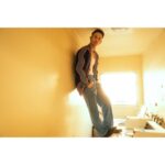 Jonathan Tucker Instagram - Anthem Magazine March 2023 Stream PALM TREES AND POWER LINES on Amazon + Apple. Photographer @retosterchi Stylist @reginadoland Grooming @sarahdbeauty Words @keeyoun Wearing @dior @acnestudios @kenzo @biancasaunders @pskaufman @versace @theelderstatesman