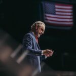 Jordan B. Peterson Instagram – On-stage during my show at Independence, MO.
Some tickets are still available for upcoming shows at the link in my bio.