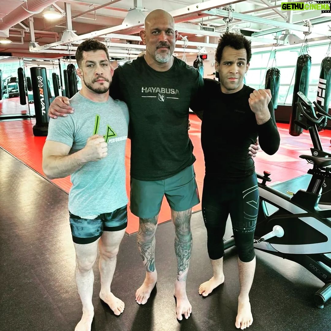 Jordan Leavitt Instagram - Why be nice when you can make your opponents suffer? Why be clean when being filthy is so much more fun? ππ Great work with the Godfather of Filthy @neilmelansonmma #chimpshitonly #longlivethemonkeyking #godfatheroffilth