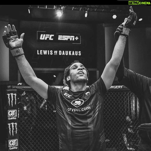 Jordan Leavitt Instagram - Watching the fights today has me pumped! Can't wait to be back next month πβπΏ I've been working on a few surprises for y'all π€ #longlivethemonkeyking #mma #bjj #ufc #warmonkeyking #jordanleavitt #syndicate #monkeyking #judo #sambo #wrestling #boxing #muaythai