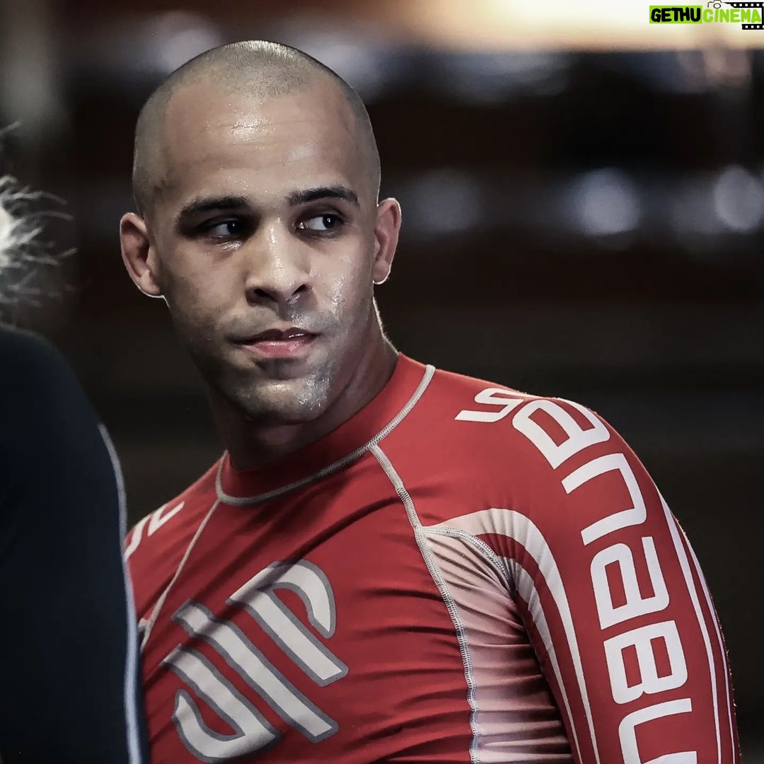 Jordan Leavitt Instagram - Damn, I missed being bald π₯² First week of training camp completed βοΈ 12 more to go π€¨ #longlivethemonkeyking Really good training this week! Noted some things to focus on and I have the camp planned out. It's gonna be good π€π #mma #bjj #ufc