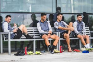 Jordi Alba Instagram - Nada más lindo que jugar con amigos 💫