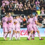 Jordi Alba Instagram - Gran noche, muy feliz de iniciar este nuevo reto con una victoria importante del equipo y el recibimiento tan cariñoso de la gente. Gracias Miami, seguimos!! 🦩 DRV PNK Stadium