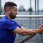 Jordi Alba Instagram - Ya estamos de vuelta para la recta final de la temporada. 💪🏻🔵🔴 @fcbarcelona