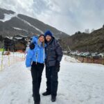 Jordi Alba Instagram – Disfrutando con la familia. 👨‍👩‍👧‍👦❄️
Felicidad plena.❤️