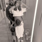 Jordi Alba Instagram – Y cuando la historia parecía completa, le diste una vuelta de 360, tú eres el 50 de mi 50 y ahora todo huele y sabe mejor 🎶

¡En Julio nos convertiremos en familia numerosa!
Te esperamos con muchas ganas bebé ♥️

#17semanas