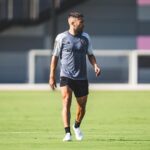 Jordi Alba Instagram – 😁💗🖤 Florida Blue Training Center
