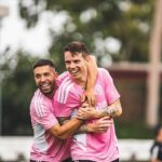 Jordi Alba Instagram - 😁💪🏻💗🖤
