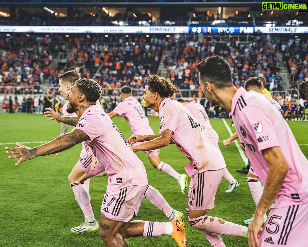 Jordi Alba Instagram - A por una nueva final!!! ✅💪🏻💗🖤 @opencup