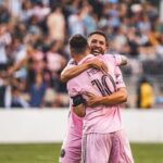 Jordi Alba Instagram - Estamos en la final!! 💪🏻 Otro paso más del equipo y ahora con ganas de pelear juntos de nuevo el sábado para conseguir el título, vamos! 💗🖤