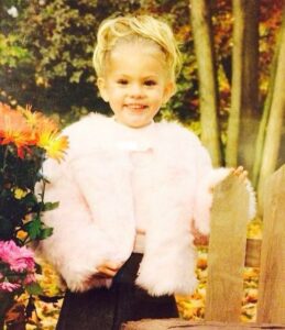 Jordyn Jones Instagram - feeling so loved 😇 #23