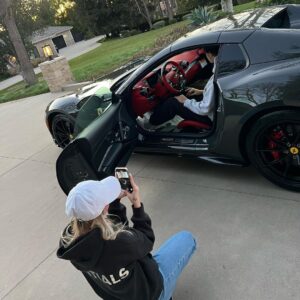 Jordyn Jones Instagram - i love you so much and i’m so thankful for you and our love. happy birthday babyy ❤️🌹