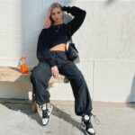 Jordyn Jones Instagram - my hair & shoes giving me neapolitan vibes 🍦🤎