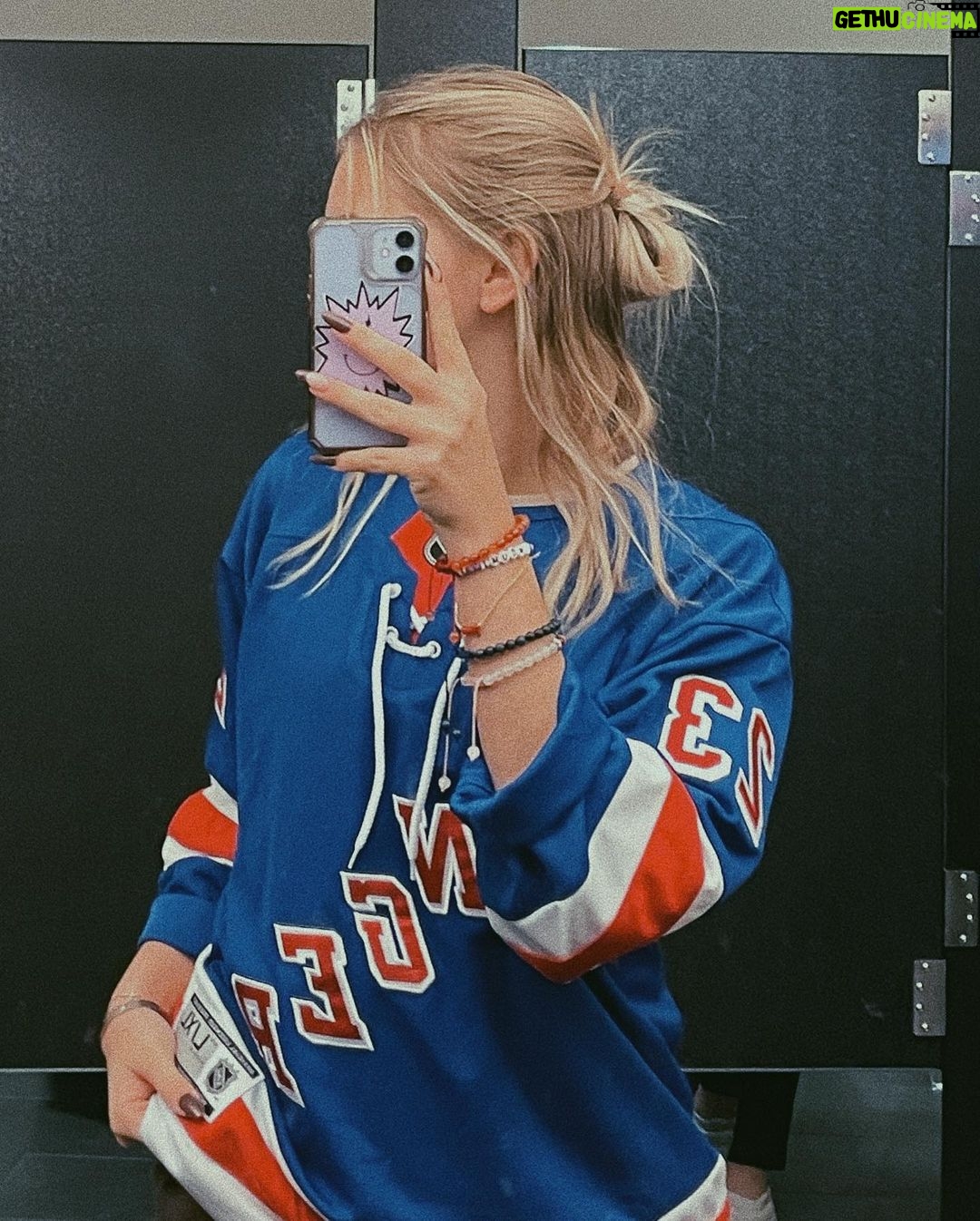 Jordyn Jones Instagram - get the puck outta here Madison Square Garden