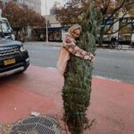 Jordyn Jones Instagram - ✨ jordyn finds a christmas tree ✨ Manhattan, New York