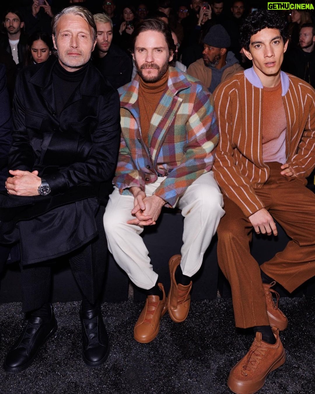 Jorge López Instagram - @zegnaofficial @alessandrosartoriofficial #zegnafw23 Milan, Italy
