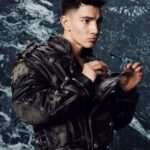 Jorge López Instagram - @balmain for @olivier_rousteing 🖤🫧. una vez más un despliegue muy propio y honesto de tu creatividad, un placer estar presente una vez más. Inolvidable @olivier_rousteing 🥺.. hasta con mi canción favorita!!!!.. ahí nos desordenamos @nathypeluso @jonkortajarena 🤣😍, ay que lindo fue.. Thanks so much 28/9/22 . Pal diario de vida .. “ Bendecidos por @cher ” Paris, France