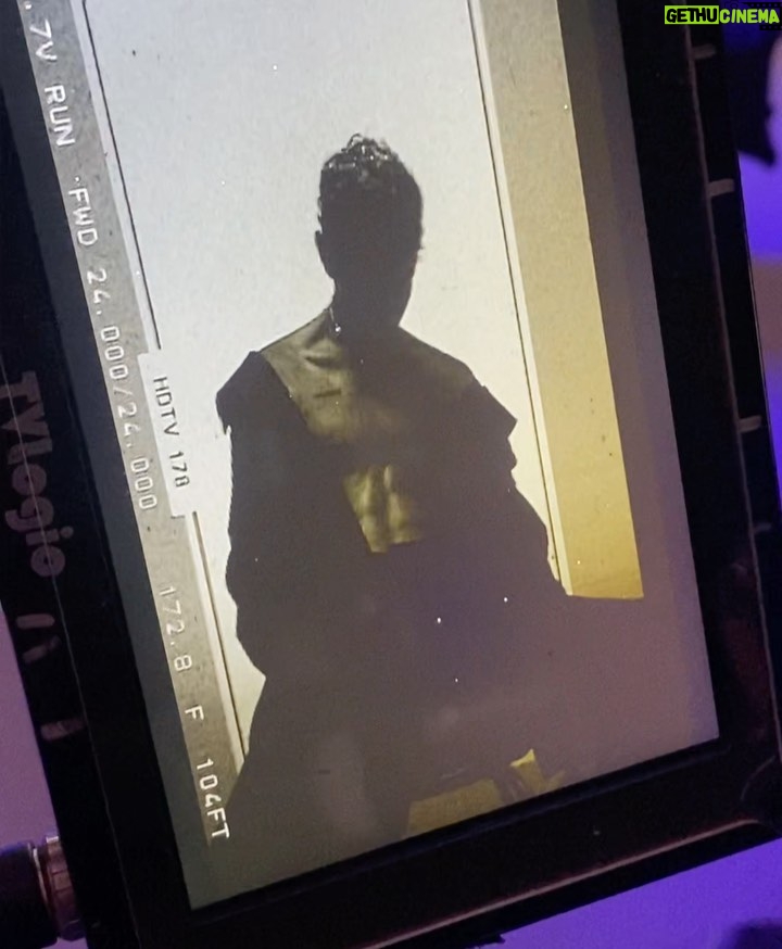 Jorge López Instagram - @dustmagazine . DUST COVER ISSUE21 ♏️ . Directed by @danielsannwald Dop @joaodebotelho Hair @charlielemindu Make up @adrianglezc Styling @natachavoranger Choreographer @diegovegasolorza Dancers @feerguez @infantefernando_ @santijimenezmx @robpapyy @jonh.deiby____ @ertavera @thegr8_jackson Edith @mahferraz Sound design @mahferraz Production @_pandorama @intheparkmanagement