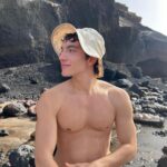 Jorge López Instagram - 🌴 Tenerife, Canary Islands