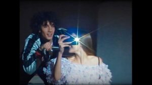 Jorge López Instagram - Un placer formar parte de la familia @carolinaherrera En su nueva campaña “212 héroes” celebrando la libertad de expresarnos en lo que amamos, sin reglas siendo fiel a nuestro instinto y singularidad.. nuestra juventud.. un rodaje muy divertido y memorable ♥️ #212ForeverYoung #212CarolinaHerrera