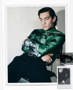 Jorge López Instagram - Hi @zara -  the new campaign 🌎