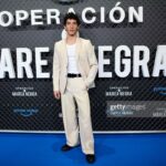 Jorge López Instagram - Premiere “operación marea negra 2” Otro sueño hecho realidad , esta vez de la mano de personas integras y solidarias que me impulsaron a seguir creciendo y expandiendo cómo profesional y ser humano. Gracias Infinitas @ficcionproducciones , @primevideoes , @primevideobr , @primevideopt . Nunca olvidaré la noche en que presentamos este trabajo, que para mi es el resultado de un proceso creativo que involucró infinitos retos, quizás los más hasta el momento. con la sala llena y mis amigos allí presentes, solo puedo concluir que lo esencial es invisible a los ojos. El ultimo video me hizo el día ♥️😂 #OMN2 #operacionmareanegra2 Cine Callao