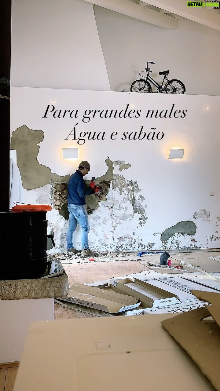 José Pedro Vasconcelos Instagram - imani - country house