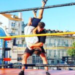 José Pedro Vasconcelos Instagram - Bom Domingo amigos. Há vida ao contrário do avesso e a direito, beijos do Zézinho de Vasconcelos 🎈 Parque Mayer
